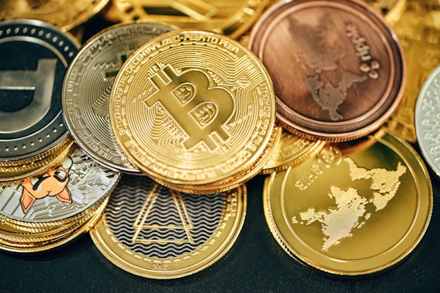 中国富豪家族纠纷，1.4亿美元加密货币海外追索
