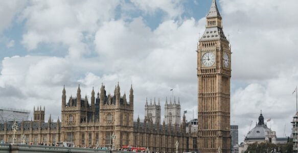 在英国执行中国判决：跨境追索中的资产执行实务